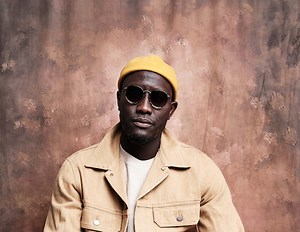 Lass dévoile une version acoustique de “Djôn Maya”