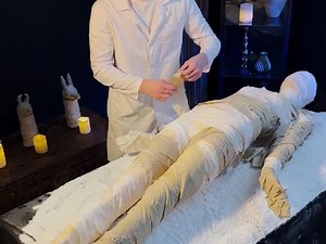 Mesmerizing processes of mummification! | Green Bean