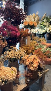 18 reactions | Fall into Autumn with our new Autumn Winter Florals. Our new seasonal stunners encompass the most beautiful stems, from seed heads to foraged hedgerow stems, billowing blooms and lots of greenery. In the softest of palettes of rusts, blushes, peaches and pale creams with some saturated moody hues like crimson and deepest purple. Totally obsessed! #newflowers #autumnwinter #fallflowers #autumn #newseason #seasonalflowers #abigailahern #myaastyle | Abigail Ahern | Facebook