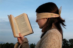 Apa yang Dimaksud dengan Deklamasi Puisi? Materi Kelas 4 SD Tema 6 | Kids