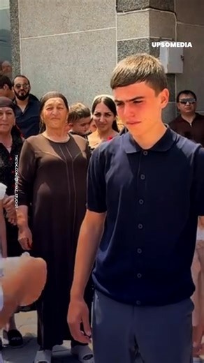 35K views · 125 reactions | The bride couldn’t stop crying at her wedding, but it had nothing to do with her groom. The girl was overwhelmed by her emotions because of this important Turkish tradition from another man she loved. | Positive | Facebook