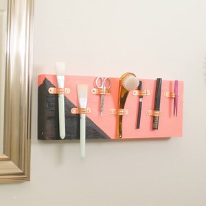 276K views · 2.7K reactions | Get those brushes off the counter with this makeup brush holder! | Crafty | Facebook