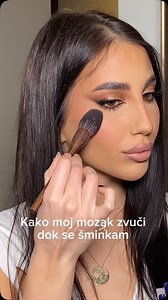 8.5K views · 163 reactions | Je l’ i vi ovako dok se šminkate? mhhhm mhhhm  #auramakeup | Kozmetika AURA | Facebook