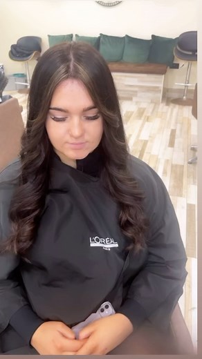 Brunette with some sunkissed highlights #colour #lights #lorealpro #diamonddivas | Diamond divas