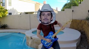Brad Paisley Makes Good on His Word, Jams with Fan — Video
