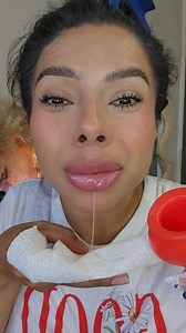 335K views · 309 reactions | Esto pasa por querer tener labios grandes no lo intentes #gift #love #trend #hairstyle #mom #nailart #fashion #PressOnNails | Marisol Beauty Tutorials | Facebook