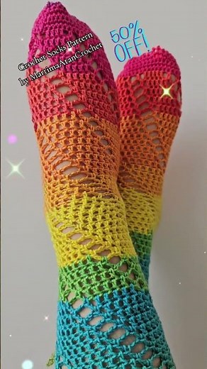 Crochet Thigh High Socks Pattern – Make Your Own Sexy Lacy Stockings!