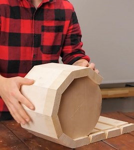 Trabalhos em madeira impressionantes: Eu posso realmente observar esses trabalhos manuais durante o dia! | Ideias Incríveis Família