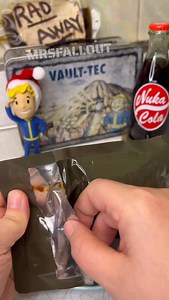 199K views · 6.3K reactions | Opening a 50 Year Old FRUIT CAKE loaf...