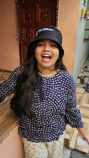 6.6K views · 115 reactions | Thankyou @threads ✨✨ #labs_in_love #labrador #labradoretriever #labrador_lovers #labrador #reelkarofeelkaro #reelsinstagram #reelitfeelit❤️❤️ #viralvideos #viralreels #trending #trendingnow #trendungreels #threads #explorepage #exploremore | Labs In Love | Facebook