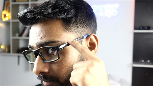 Find your perfect match with the eyewear - a versatile option that complements any face shape. | Lunettes