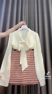 62K views · 736 reactions | Must have phải sắm em này bỏ tủ ngay nnes nàng ơi mua 1 dc hẳn 3 Em đã duyệt phom duyệt dáng đến cả cái chất cũng quá là ưng lun ạ  | Huỳnh Trinh Sam's House | Facebook