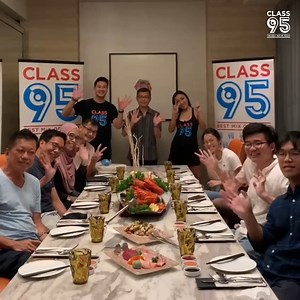 We kicked off our very first LUNCH TREAT with Sherwin Teo and his colleagues who enjoyed a hearty, scrumdiddlyumptious buffet lunch at the Carousel Buffet Restaurant at Royal Plaza on Scotts Singapore! 😋 Congratulations guys! 😊 YOU could be our next winner! Stay tuned for more LUNCH TREATS happening REAL soon! 🍽🤤 #CLASS95 #TheBestMixOfMusic #1SGRadioNetwork #meLISTEN | Mediacorp CLASS 95