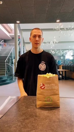 Wem fehlen auch die Worte beim Genuss unsere köstlichen Popcorn?❤️ | CINEPLEX Aichach | Facebook