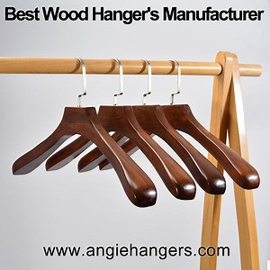 [Hot Item] Customized Luxurious Top Wooden Hangers of Lotus/Beech Wood with Extra-Wide Shoulders in Matt/Glossy Cherry/Antique Vintage/Walnut/Natural Colour for Coat/Suit