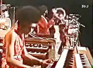 Evil - Earth Wind & Fire (1973) | Paul B. Leonor