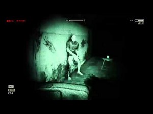 Outlast, Dude Humps Dead Body