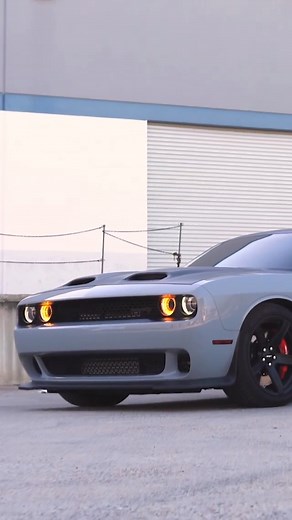 Another muscle of the muscle getting the ARMYTRIX gainz 🔥 ⚒ @revolutionautodesign #armytrix #armytrixexhaust #automotiveweaponized #dodge #revolutionautodesign #dodgechallegner #challengerhellcat #amercianmuscle #americanmusclecars | Armytrix Automotive Weaponized