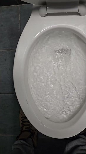 50: Cineplex Movie Theater Men's Restroom Toilet Tour #bathroom #eljertoilets #public