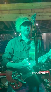 From Holiday Hats to Crazy Christmas Sweaters, This Weekend Was Warm & Festive🎄 Merry Christmas!! #timelliott #countrychristmas #tistheseason | Tim Elliott