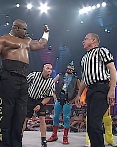 Brother Devon needs to stop eating Twinkies! 🤣 | TNA Wrestling UK