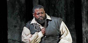 Superstar Tenor Russell Thomas on Being a Black Queer Man in Opera