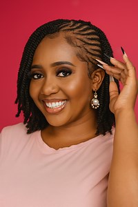 Playful short cornrows styled to the side, finished with twisted tips for a fresh, lively touch. 🌸 #shortbraids | Hairstyle and Fashion