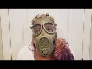 Czech Military M10 Gas Mask Unboxing Show & Tell