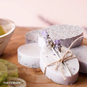 Jabones de lavanda o de menta y romero, ¡hermosos y perfectos para regalar! | Tastemade Español