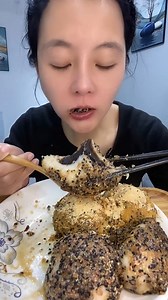 29K views · 748 reactions | ASMR GLUTINOUS RICE CAKE | Eat Yup ASMR | Facebook