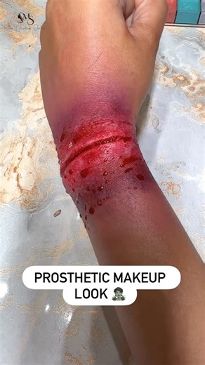 vidhi rastogi | makeup artist on Instagram: "Prosthetic makeup look #prosthetic #horror #trending"