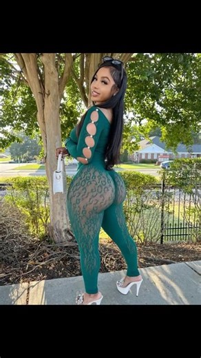 Nollywood Glam Page on Instagram: "Energy on 💯 shamayne_shay 👸"