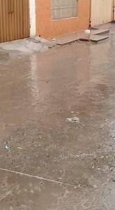 اپ ڈیٹ: اب سےکچھ دیر قبل #جھنگ میں ہونے والی معتدل #بارش کی یہ ویڈیو دیکھیں۔ لائک اور شیئر ضرور کریں۔ شکریہ🌧🌦⚡ #JHANG: MODERATE #RAIN SHOWERS reported from the city this afternoon. | Weather Busters Pakistan موسم کا حال