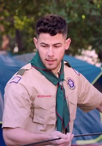Kevin Hart: What the Fit S03:E01 - Scouting With Nick Jonas and Kevin Hart