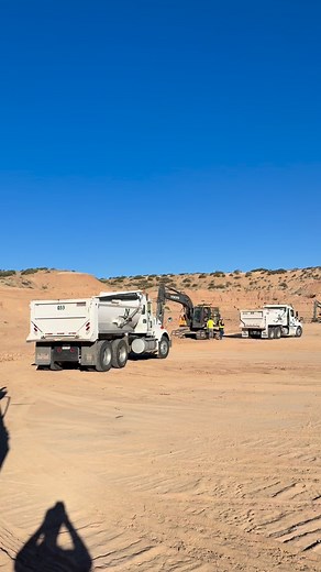 #sand #gravel #caliche #topsoil #compost #screening #finesand #filldirt #rubble #rubbleremoval #debrisremoval | NL Trucking