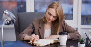 Vídeo de Mikhail Nilov en Pexels