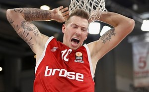 Daniel Theis said goodbye to Bamberg, next stop Boston