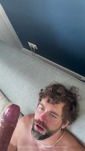 Griffin Barrows sucks Adam Alberto off