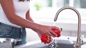 Woman Preparing Food Beautiful White Kitchen: Stockvideos & Filmmaterial (100 % lizenzfrei) 1009277027 | Shutterstock