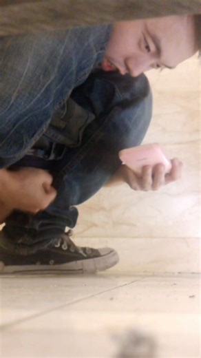 RT @deb605138: 全网最全精选侧拍资源X即将🚫黄，抓紧时间囤货（ 骗子勿扰，嫌贵勿扰）X只是一部分预览， 在线4000部更新喜欢直接下单绝对是你想看的！打包出售特价 自助下单点击主页置顶链接！或评论区查看