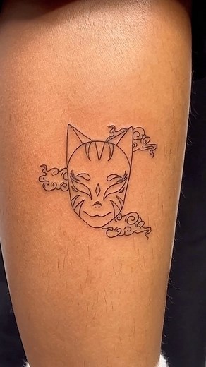 Anbu mask . . . . . . #Tít #Tatuagem #สัก #สักลาย #Tatuaje #tatuajepequeño #タトゥー #라인타투 #발목타투 #미니타투 #홍대타투 #서울타투 #일러스트타투 #한국타투 #linetattoo #minitattoo #smalltattoo #seoultattoo #finelinetattoo #tinytattoo #koreatattoo | 김정민