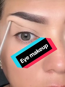 Free Eye Makeup Course for Females — Learn Step-by-Step