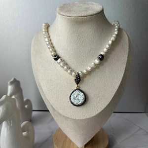 Baroque Pearl and Natural Stone Detail Necklace - Etsy Canada