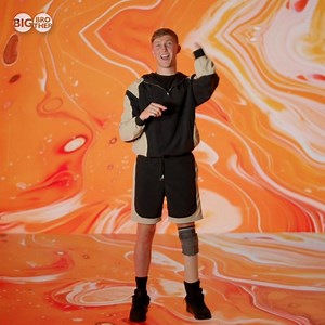 169K views · 1K reactions | Thomas can do keepy uppies but can he keepy up with Big Brother? | Big Brother UK | Facebook