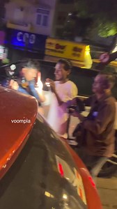 "I am a hardcore, die hard romantic person who still believes in love letters, long conversations on the telephone, and thank God for video calls. I need it all," Mouni Roy reportedly said while talking about love and relationships. Looks like Mr Nambiar has his work cut out for him💁🏻‍♀️😅 Anyhooo. Scenes in Bandra as this one heads home after yet another dinner night out | Voompla