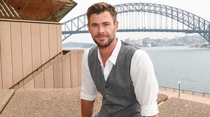 5 Ways Chris Hemsworth Stays in Superhero Shape