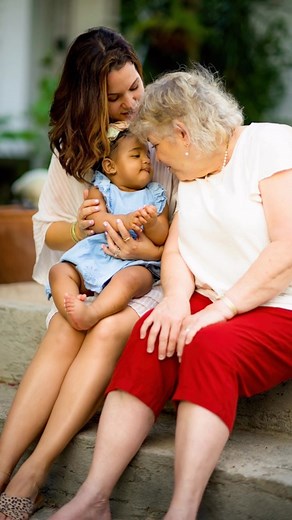 Tami Chin Mitchell on Instagram: "The most amazing thing about these pics (and one of the most amazing facts about women) is that my mother not only carried me in her womb, she also carried my children…isn’t that wild? And so, I not only carried Ivy, but I also carried her children 🥹 this also means, my grandmother carried me! 🤯 💫In case you needed further proof that women are actual magic…here it is. 💫 “Strong (kind, brave, daring, smart, compassionate, curious, loving, happy, hopeful, fulf
