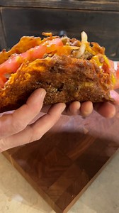 2.3K views · 37 reactions | TACO BURGER  (Low carb) ✅ 306 CAL, 31p, 3c & 18f.  1.5oz reduced fat cheddar cheese.  3.5oz 90/10 ground beef.  1oz tomato.  0.5oz onion.  1 Tbsp no sugar added ketchup.  1 tsp mustard. 蓼 salt & pepper. #tacoburger #burgertime #keto #lowcarb #proteinmeal #tacotuesday | Jamie Dugan | Facebook