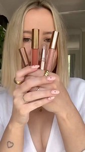 “A different sort of try on than my usual! 💋 Which is your fave @nudebynature lip look? They’ve just launched a #VirtualTryOn tool that lets you upload a selfie and see how you look in each shade! So clever 👏🏼” - @racheljames__ Try it yourself! Get ready to play with all of the shades: https://bit.ly/NZ_VirtualTryOnTool✨ | Nude by Nature