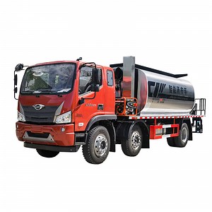 [Hot Item] Advanced Mobile Asphalt Distributor Trucks for Global Construction